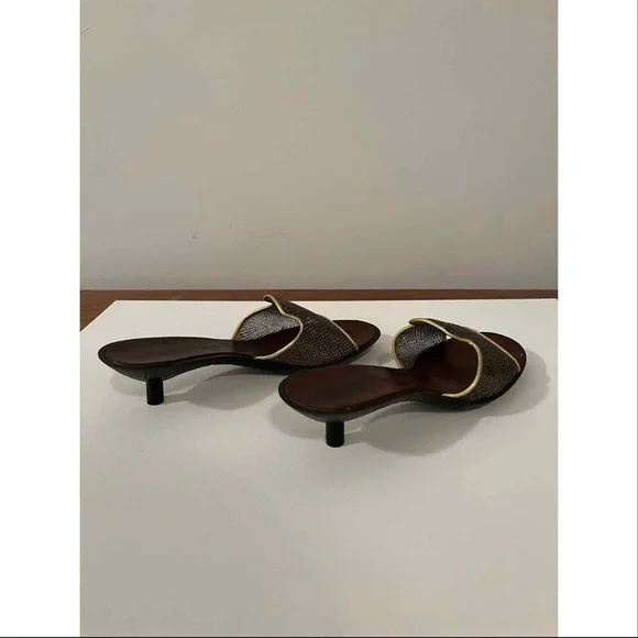 (6.5) Robert Clergerie kitten heel slides - Picture 3 of 4